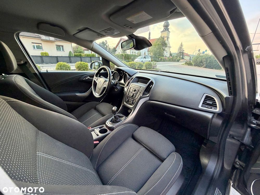 Opel Astra 1.4 Turbo Cosmo - 37