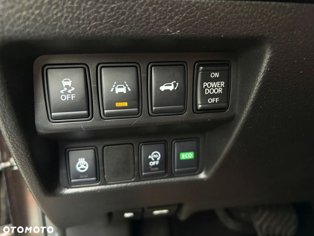Nissan X-Trail 1.6 DCi Tekna 2WD Xtronic - 32