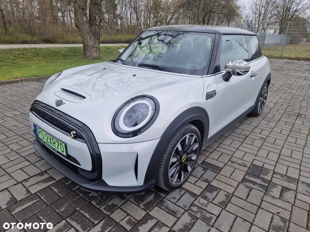 MINI Cooper SE Electric Trim - 1