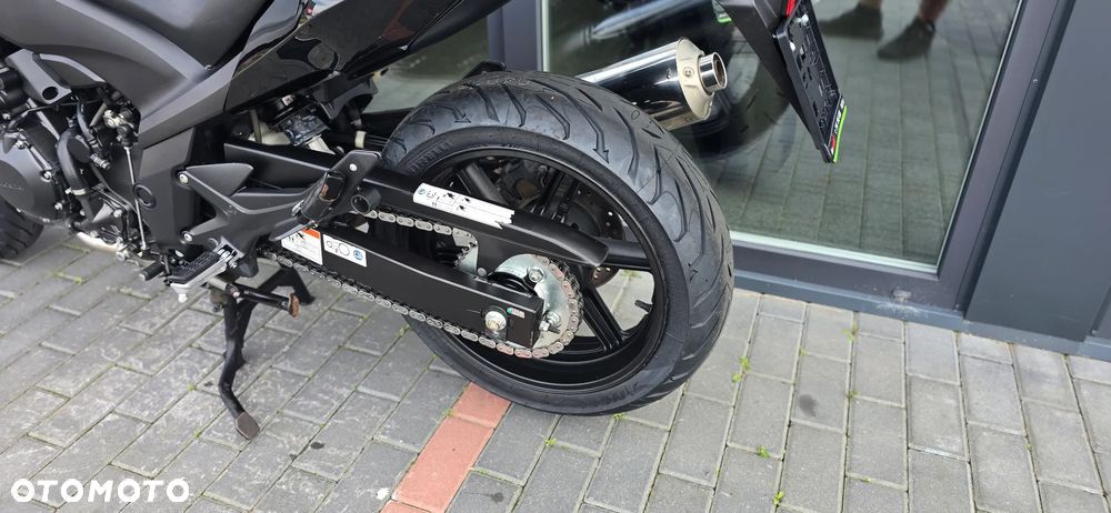 Honda CBF - 35
