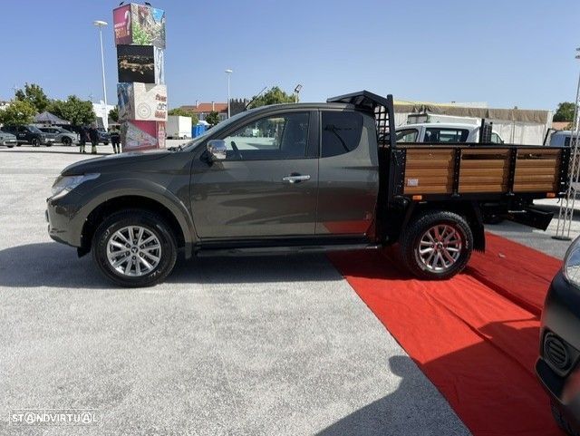 Mitsubishi L200 2.3 DI-D Club Invite Strakar Look 4WD - 4