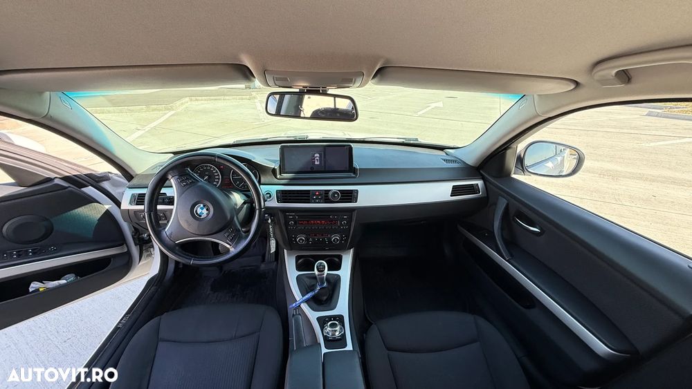 BMW Seria 3 316d - 6