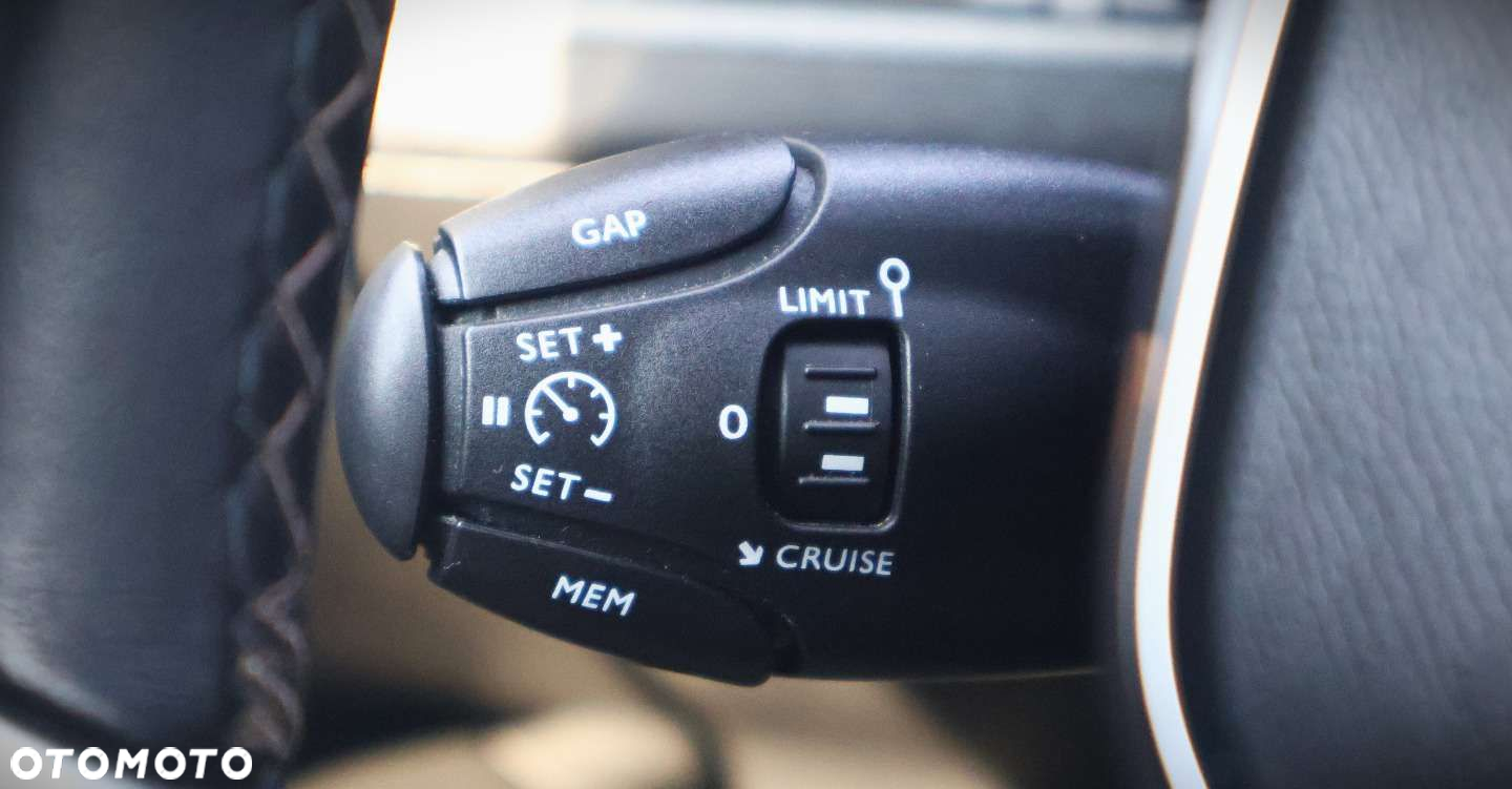 Peugeot 5008 1.6 THP Allure S&S EAT6 - 27