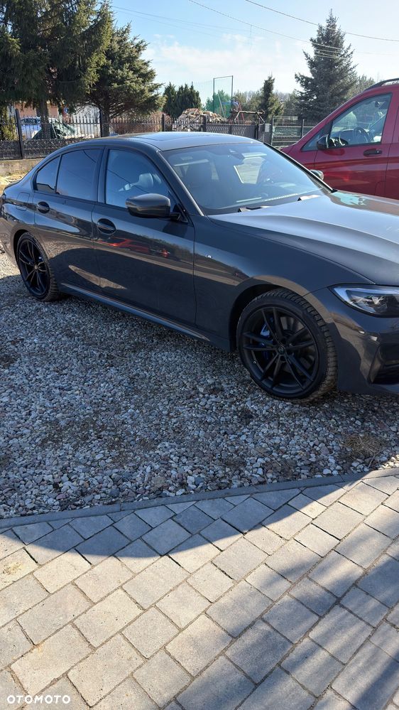 BMW Seria 3 330i xDrive - 2