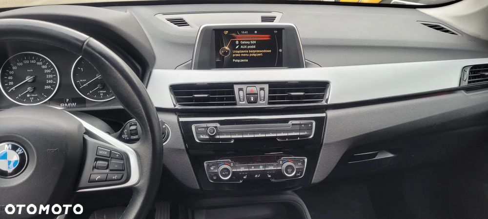 BMW X1 sDrive18d - 24