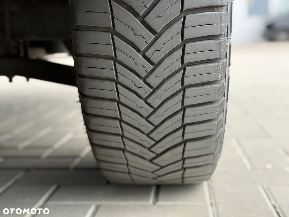 Iveco Daily 35S18 3.0 HPI 180KM / Maxi Długi L4 H2 / 2023 ROK PRODUKCJI / 154.502KM PRZEBIEG/ PNEUMATYKA / ZAREJESTROWANY W PL - 21