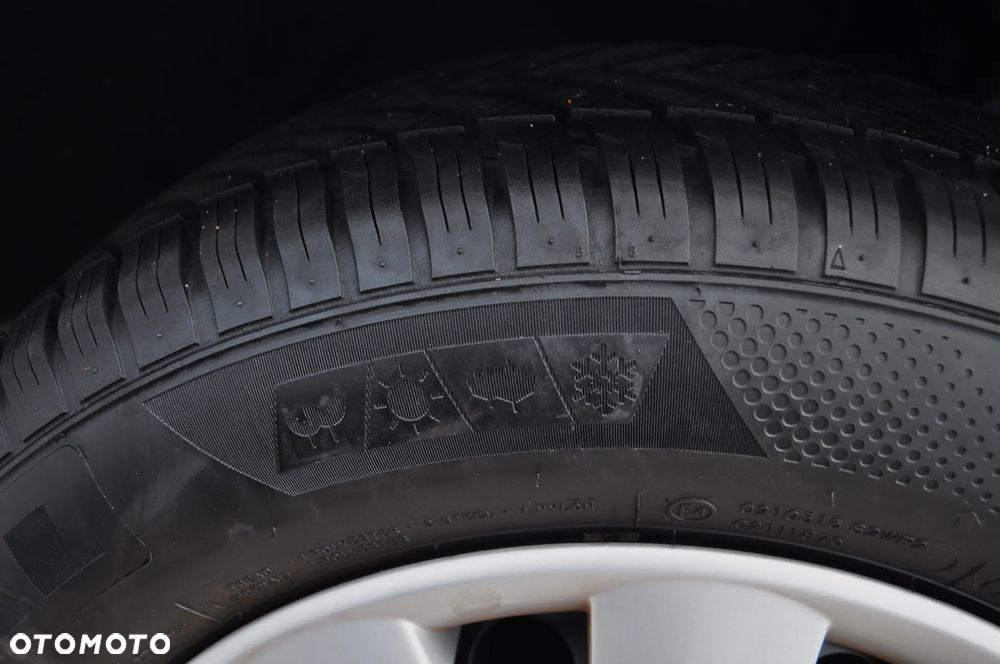 Nissan Micra 1.0 Comfort - 34