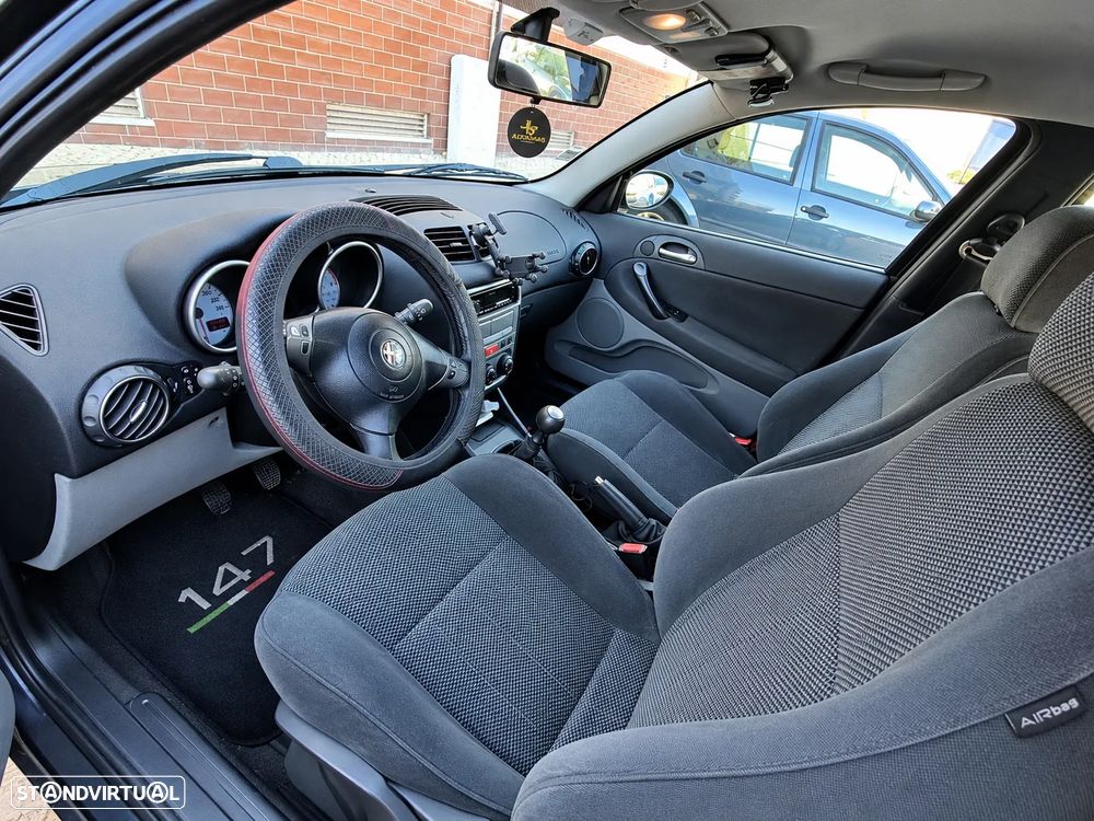 Alfa Romeo 147 1.9 JTD 16V Progression - 7