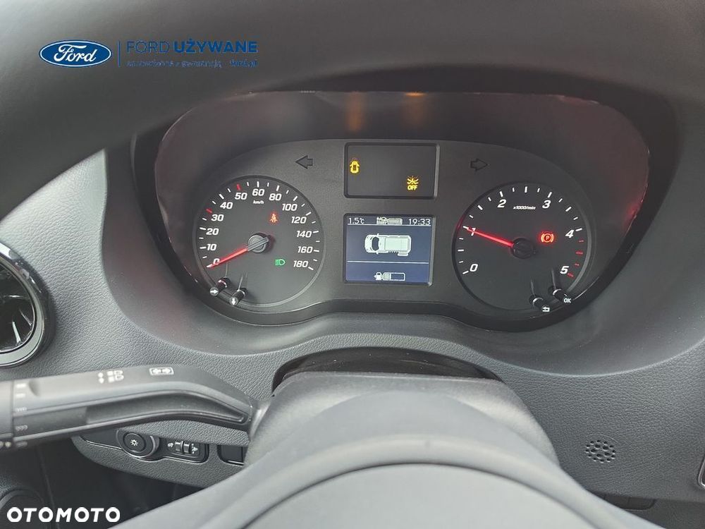 Mercedes-Benz Sprinter - 16