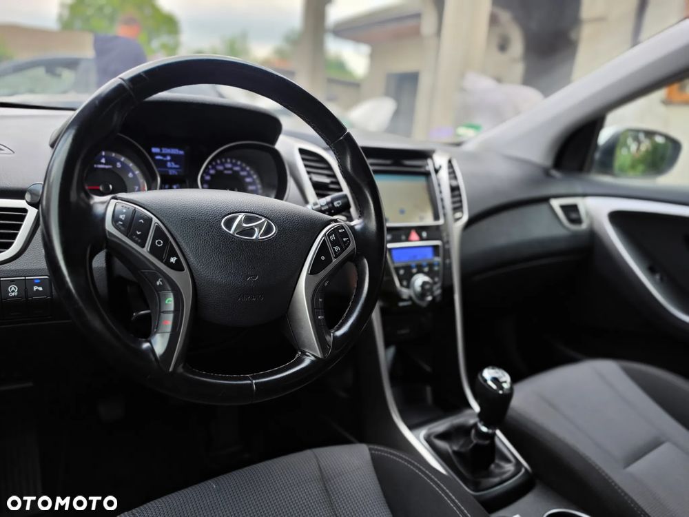 Hyundai i30 - 30