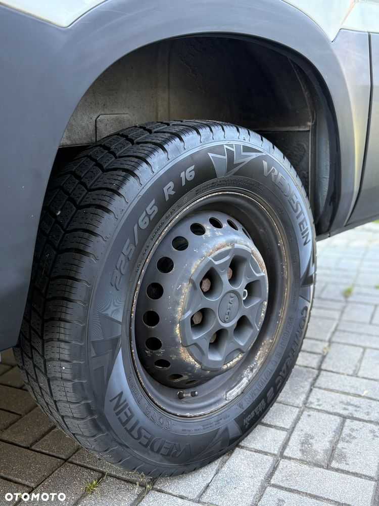 Iveco Daily 35S20 - 35
