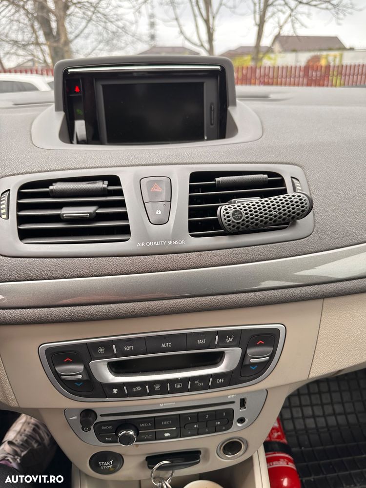 Renault Megane ENERGY dCi 110 Start & Stop Dynamique - 3