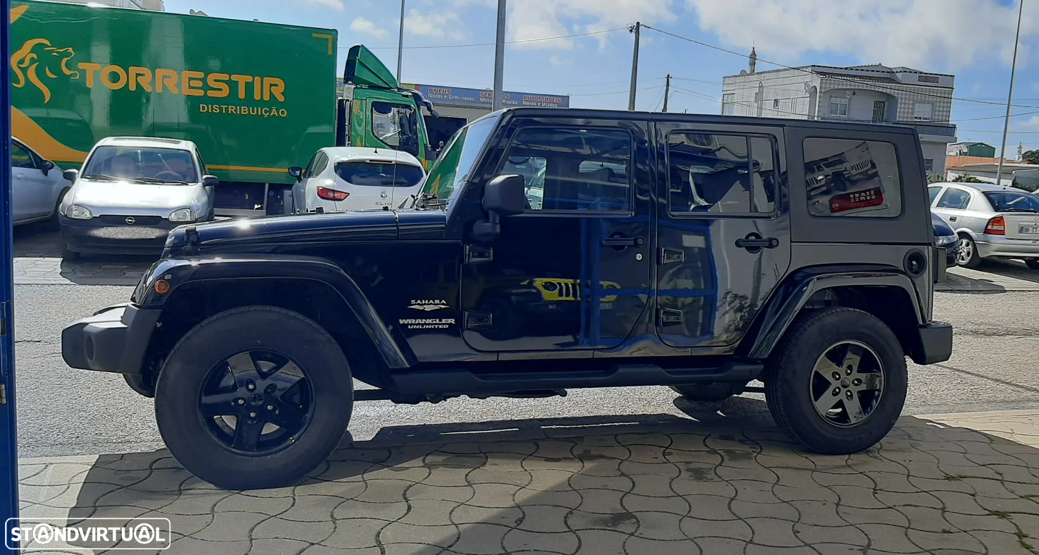 Jeep Wrangler Unlimited 2.8 CRD ATX Sahara Limited - 3