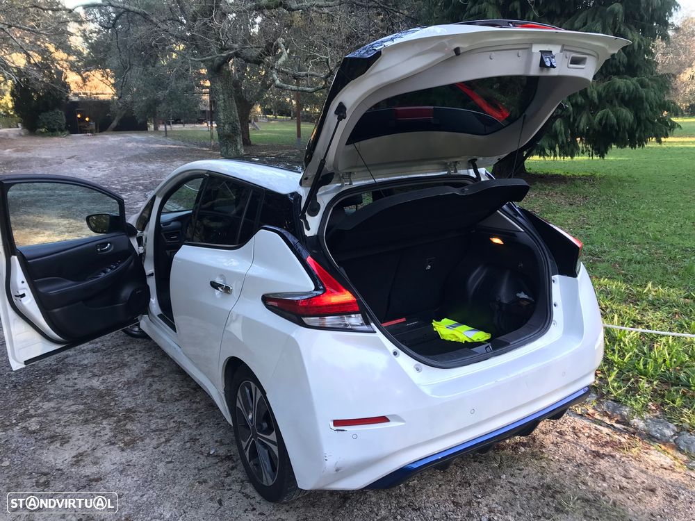 Nissan Leaf 40 kWh TEKNA - 12