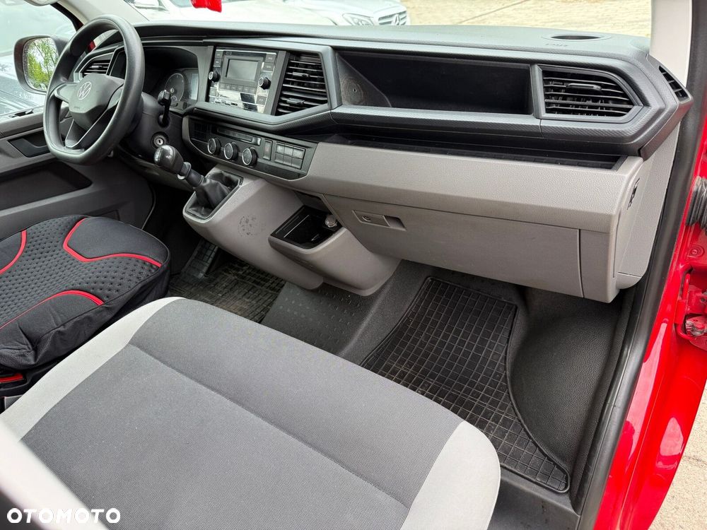 Volkswagen Transporter - 12