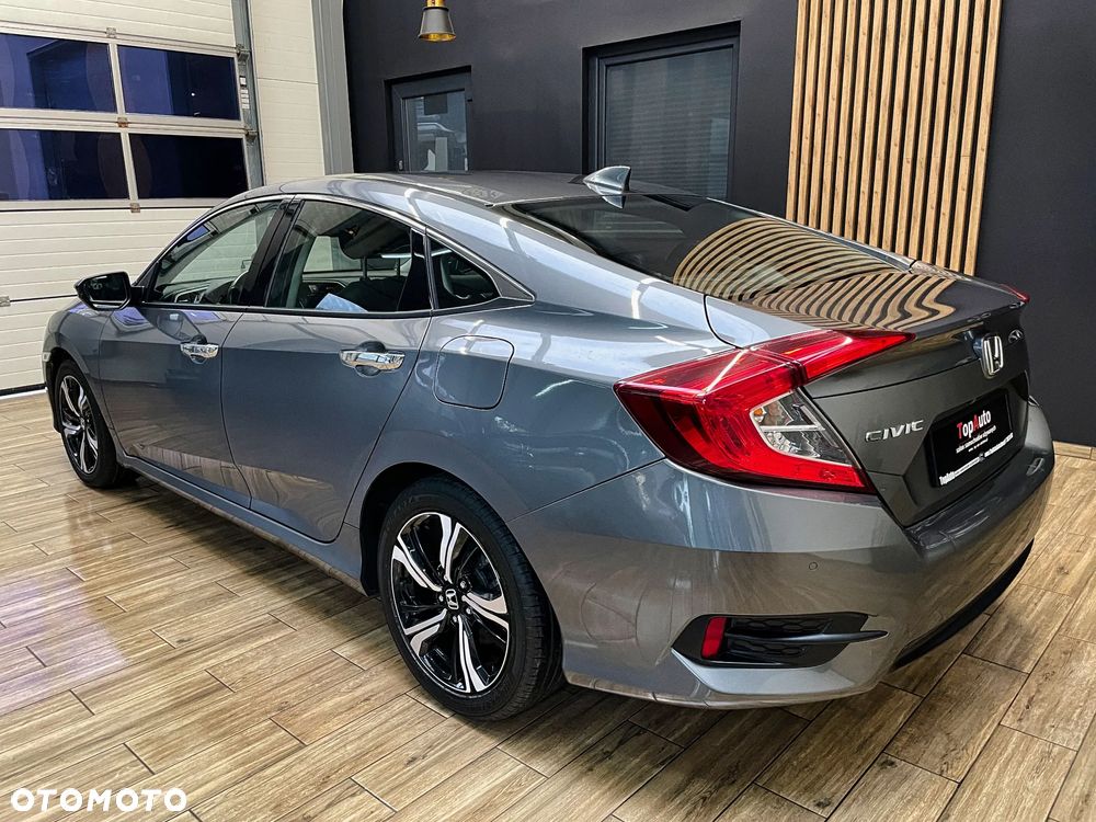 Honda Civic 1.5 T Elegance - 10