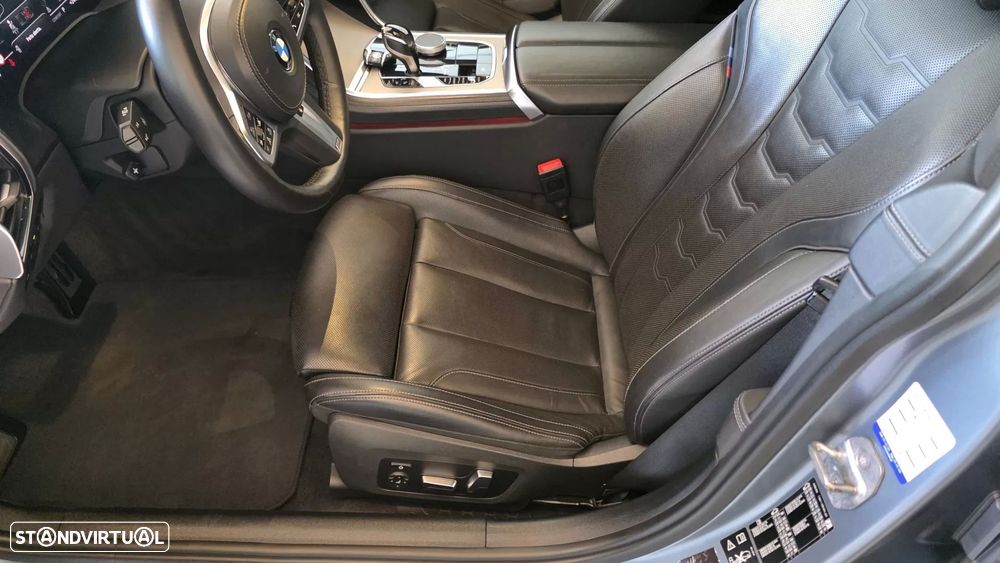 BMW 840 d xDrive Pack M — fotografia 41