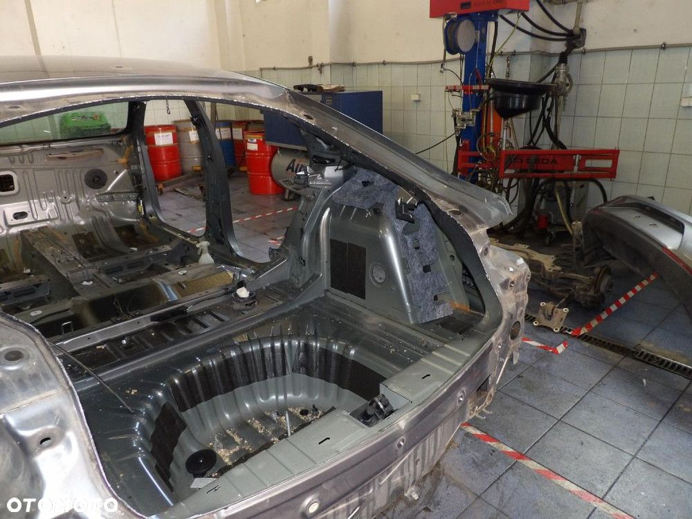 BŁOTNIK TYŁ PRAWY Z10B OPEL INSIGNIA B HATCHBACK LIFTBACK - 3