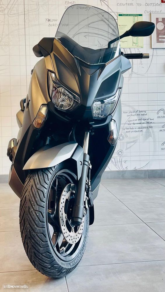 Yamaha X-Max 125 - 2