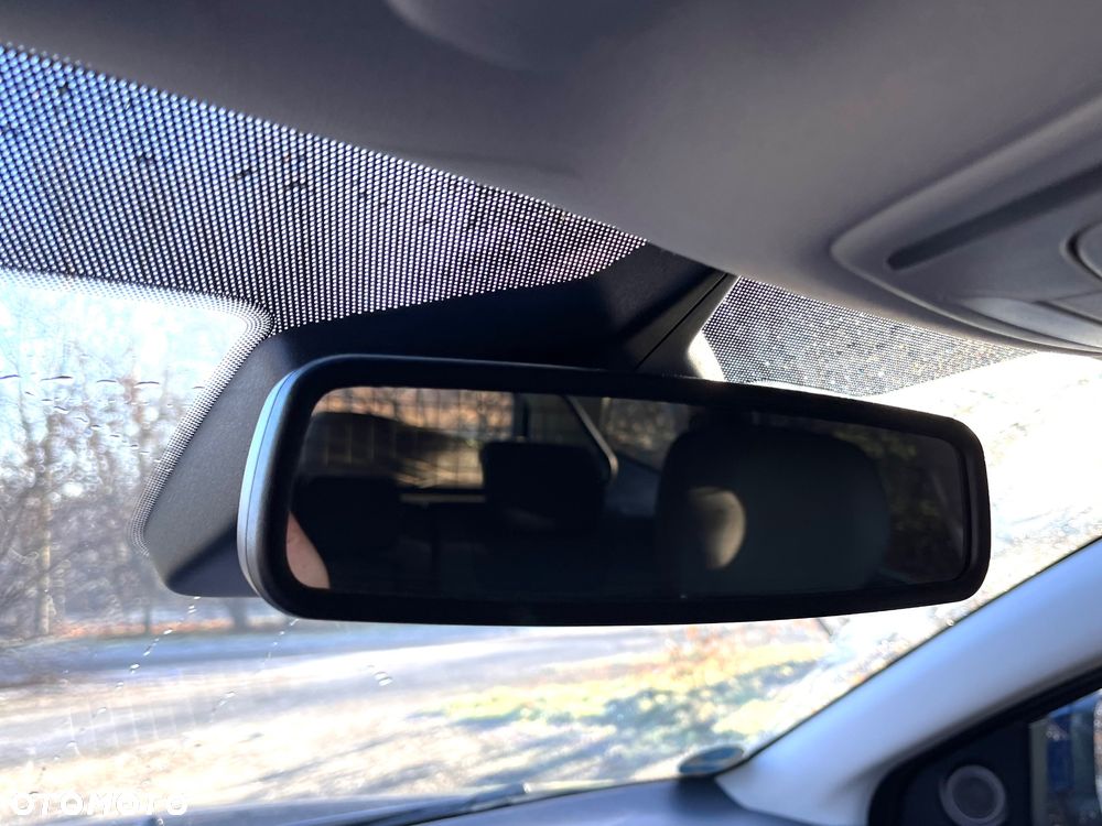 Ford Mondeo 2.0 TDCi Titanium - 20