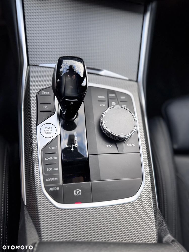 BMW Seria 3 320d xDrive MHEV M Sport sport - 15