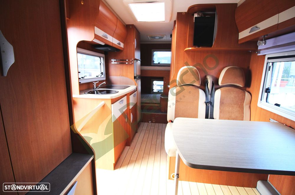 Pilote Aventura A650 U8 - 8