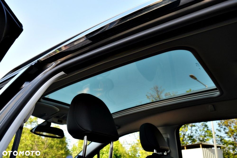 Peugeot 2008 PureTech 110 Stop&Start EAT6 Crossway - 6