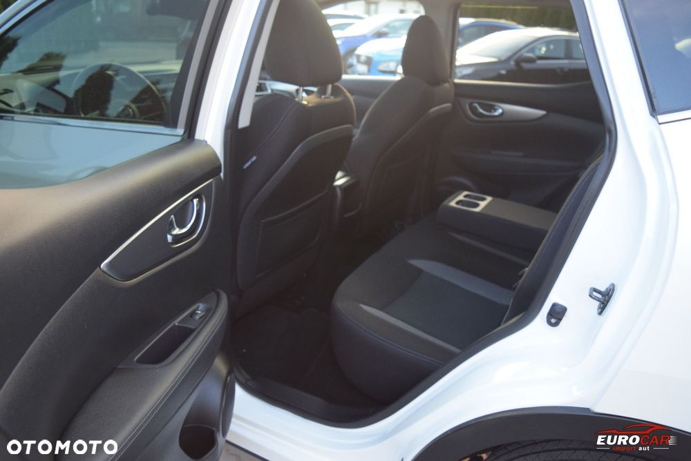 Nissan Qashqai 1.3 DIG-T Tekna - 17
