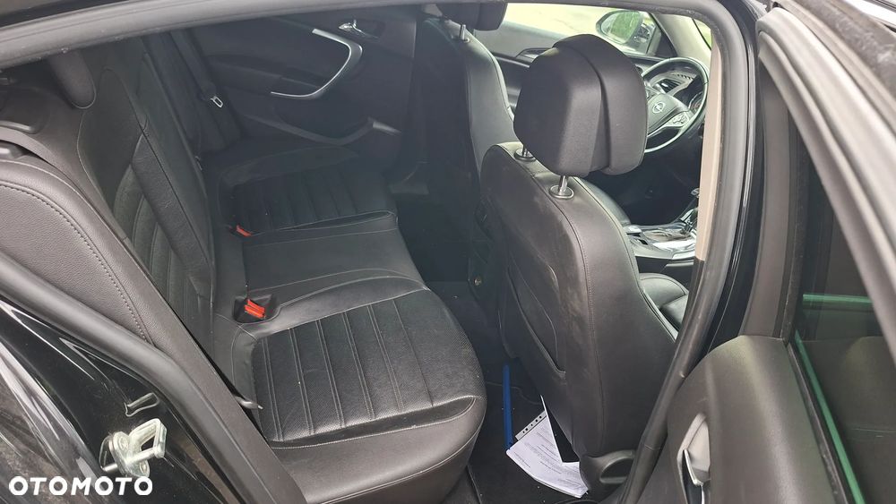 Opel Insignia 1.6 CDTI Edition - 11