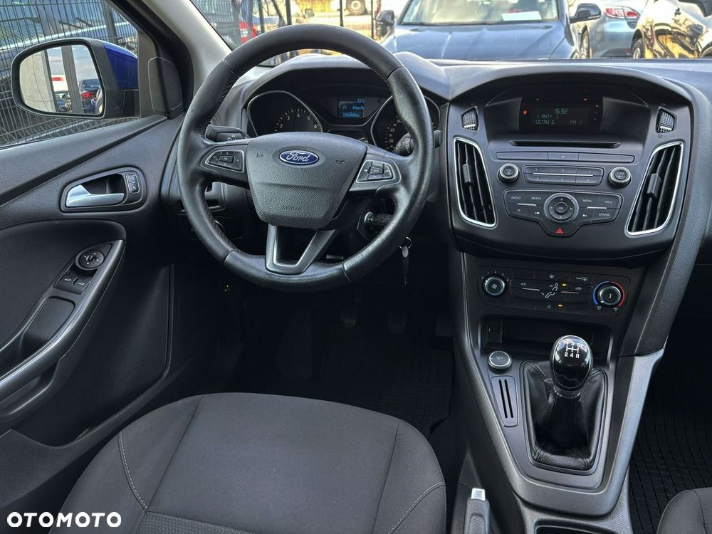 Ford Focus 1.6 Edition - 27