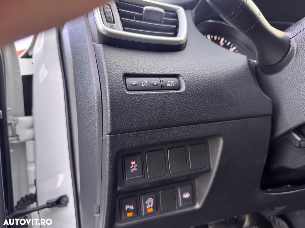 Nissan Qashqai 1.2 DIG-T TEKNA - 35