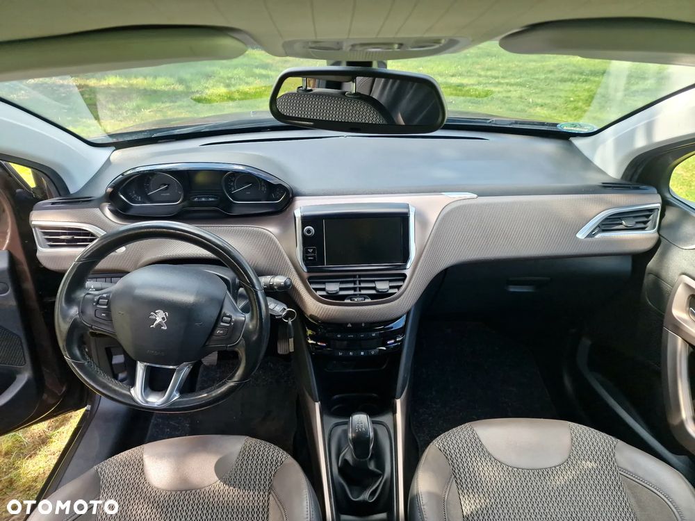 Peugeot 2008 120 VTI Allure - 18