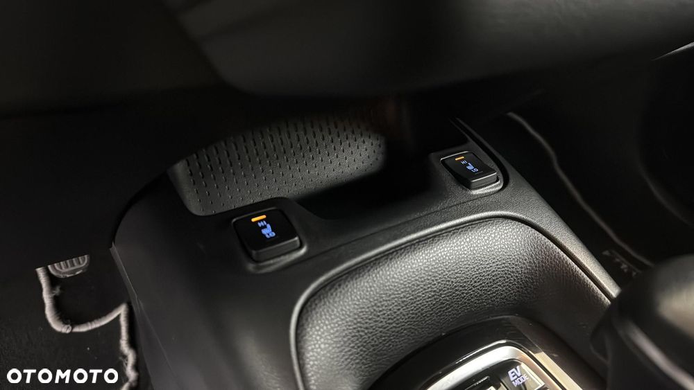 Toyota Corolla 1.8 Hybrid GPF Comfort - 22