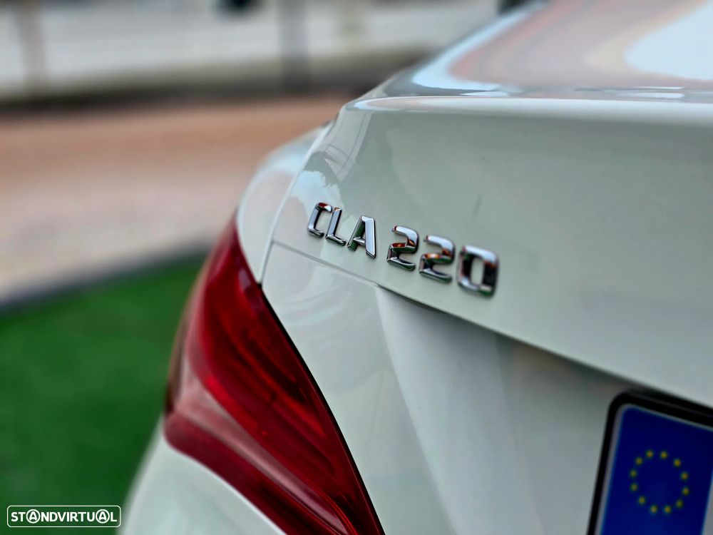 Mercedes-Benz CLA 220 CDI AMG Line Aut. - 28