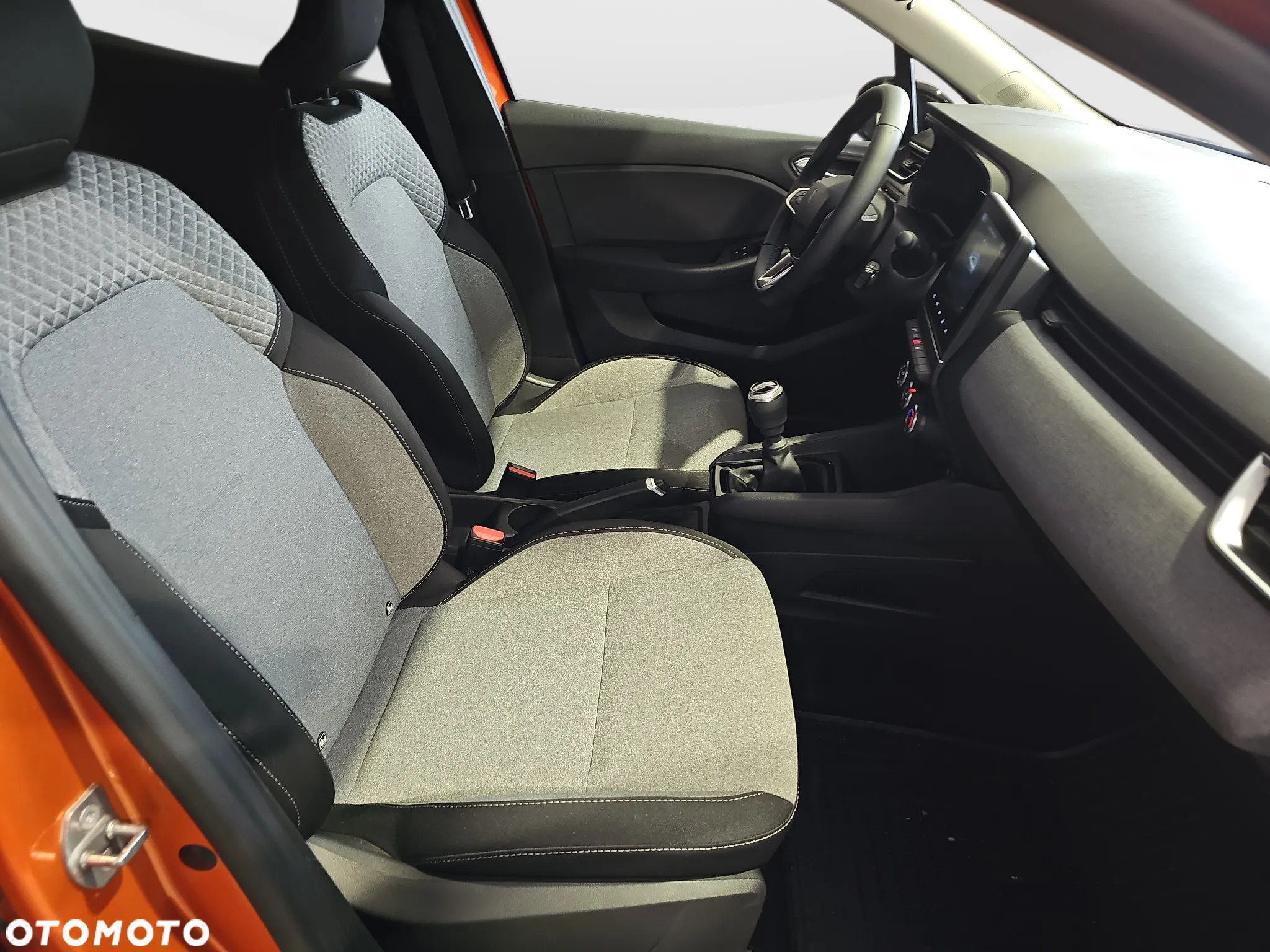 Renault Clio 1.0 TCe Evolution - 20