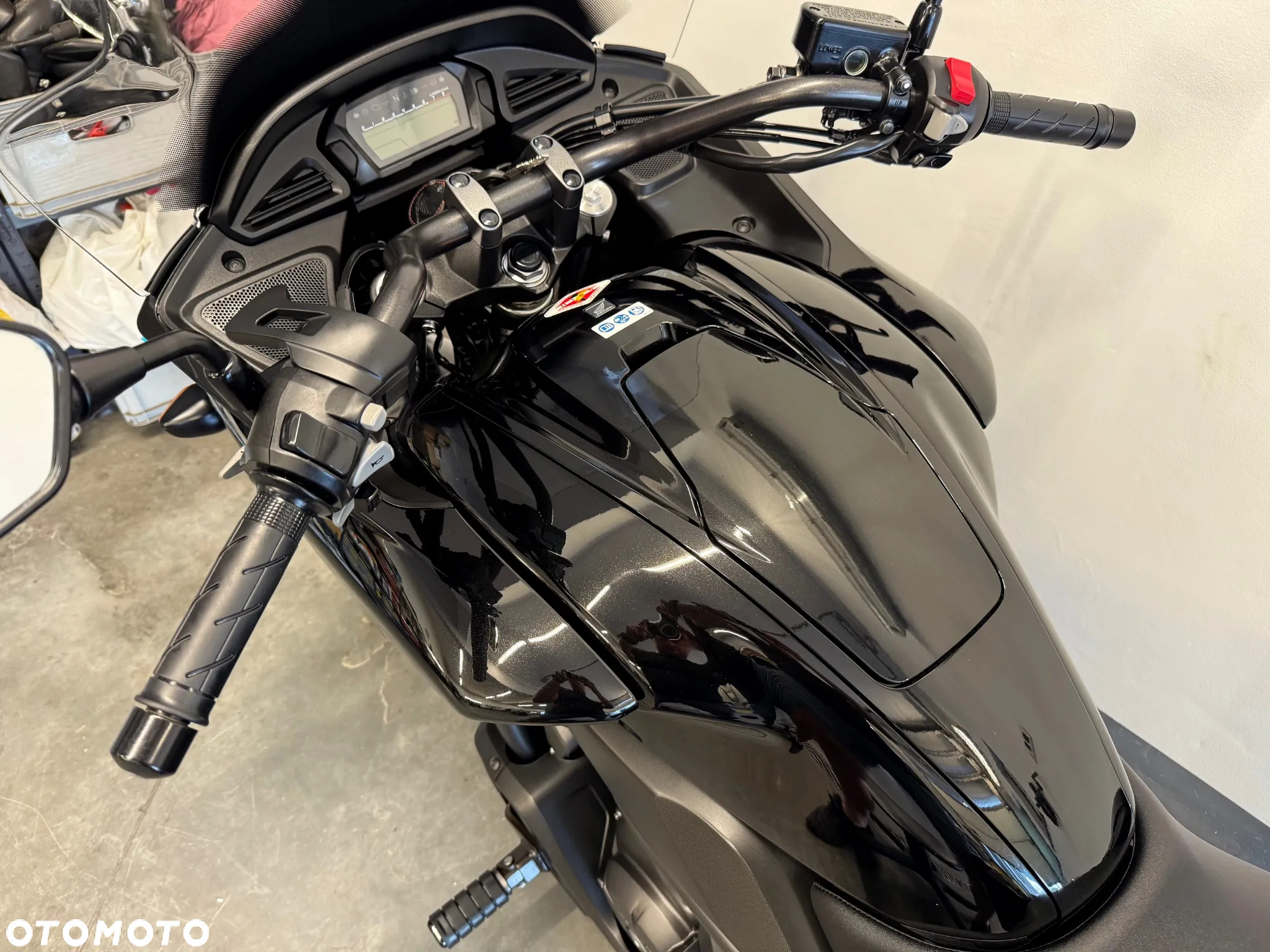 Honda CTX - 20