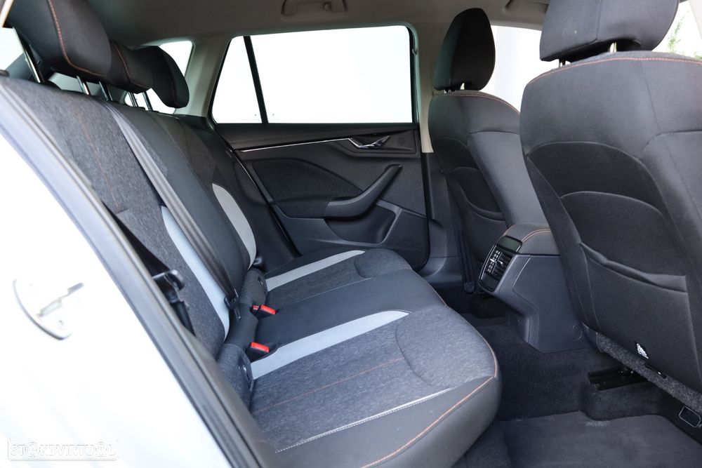 Skoda Kamiq 1.0 TSI Style - 51