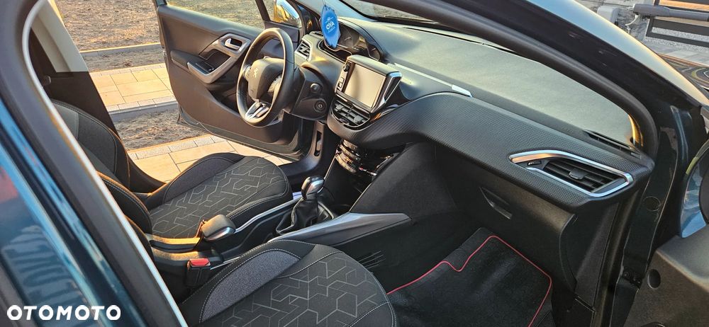 Peugeot 2008 PureTech 82 Active - 16