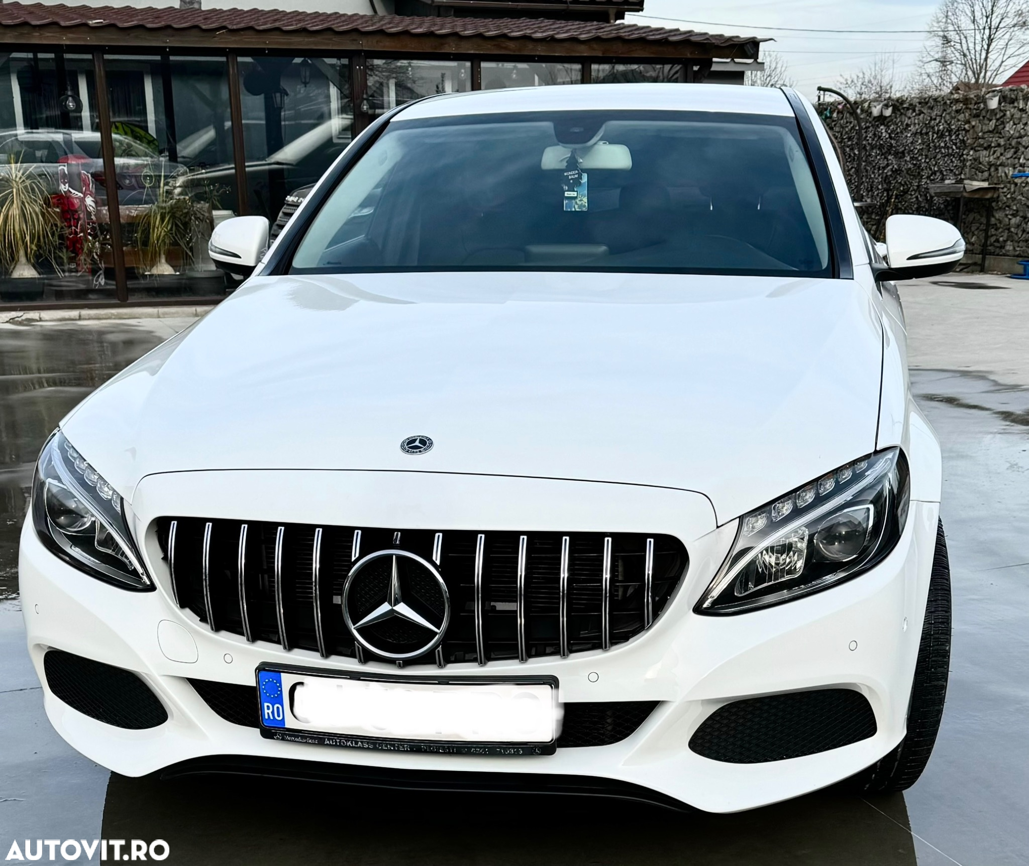 Mercedes-Benz C - 5