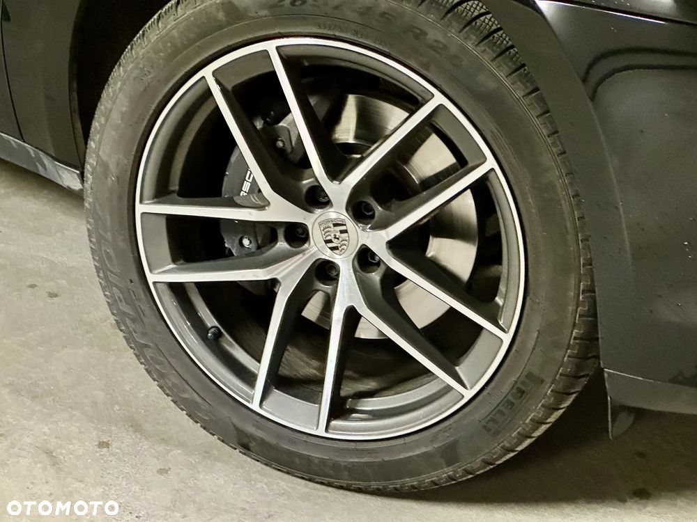 Porsche Macan - 18