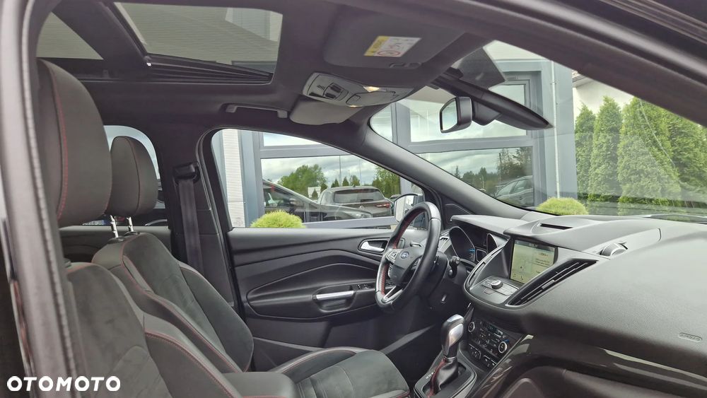 Ford Kuga 2.0 TDCi 4x4 ST-Line - 18