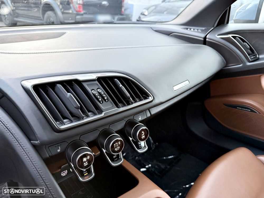 Audi R8 Coupé 5.2 FSI V10 S tronic Performance - 14