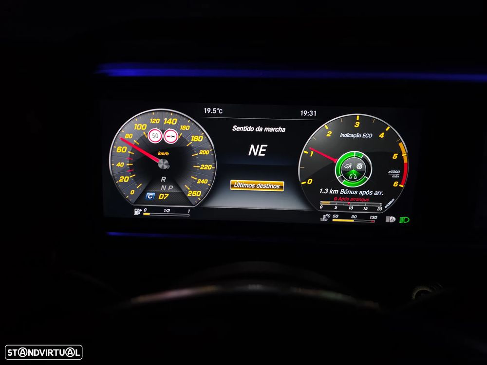 Mercedes-Benz E 220 d Cabrio 9G-Tronic AMG Line - 51