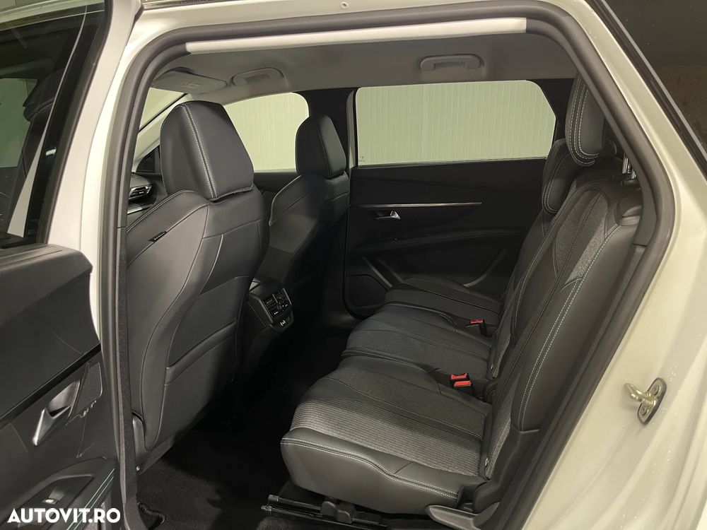 Peugeot 5008 1.5L BlueHDI EAT8 S&S Allure - 11