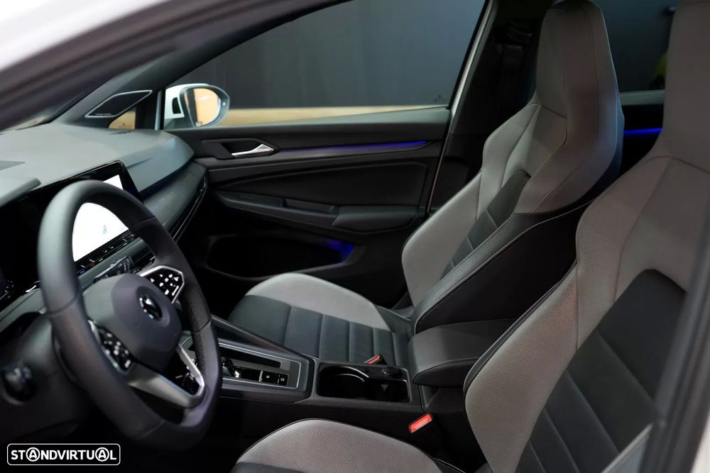 VW Golf 2.0 TDI GTD DSG - 19