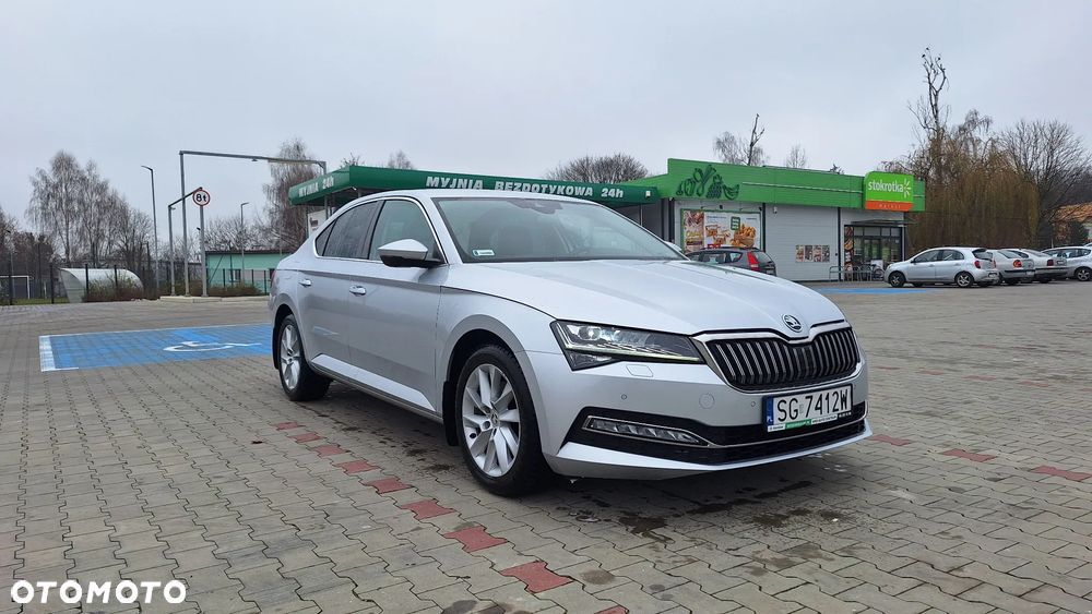 Skoda Superb 2.0 TDI SCR 4x4 Style DSG - 2