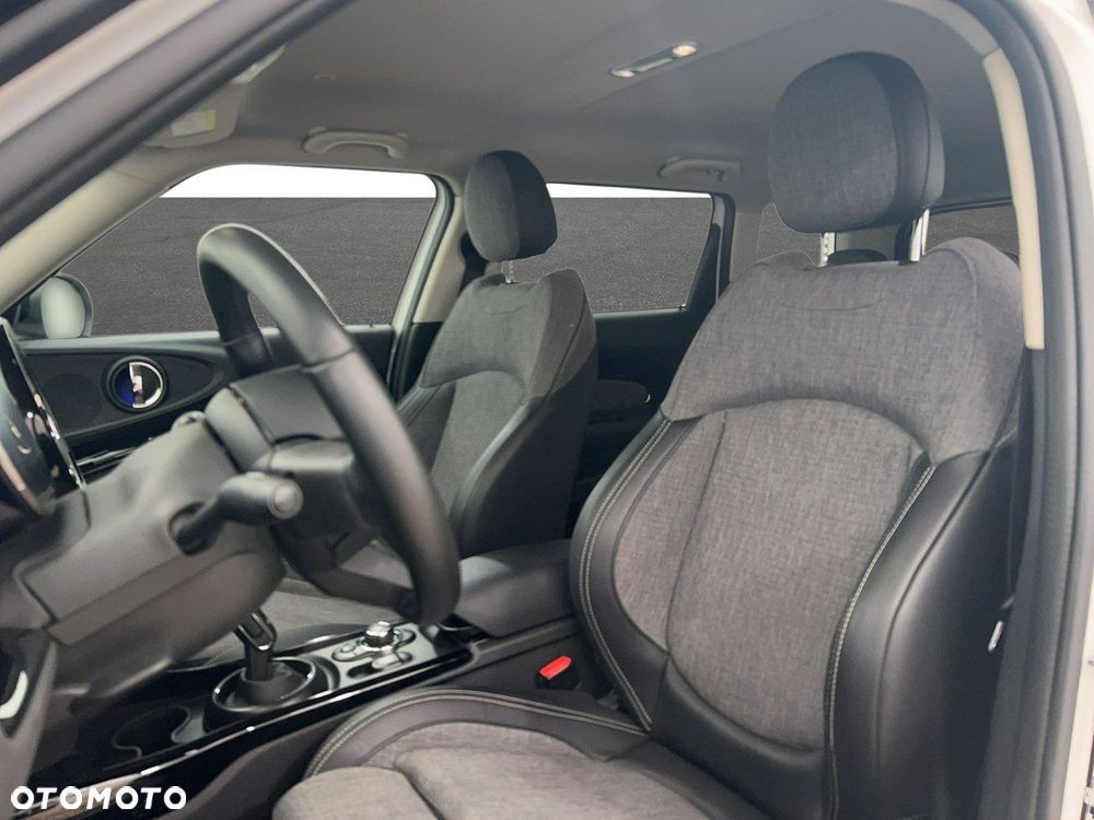 MINI Clubman - 10
