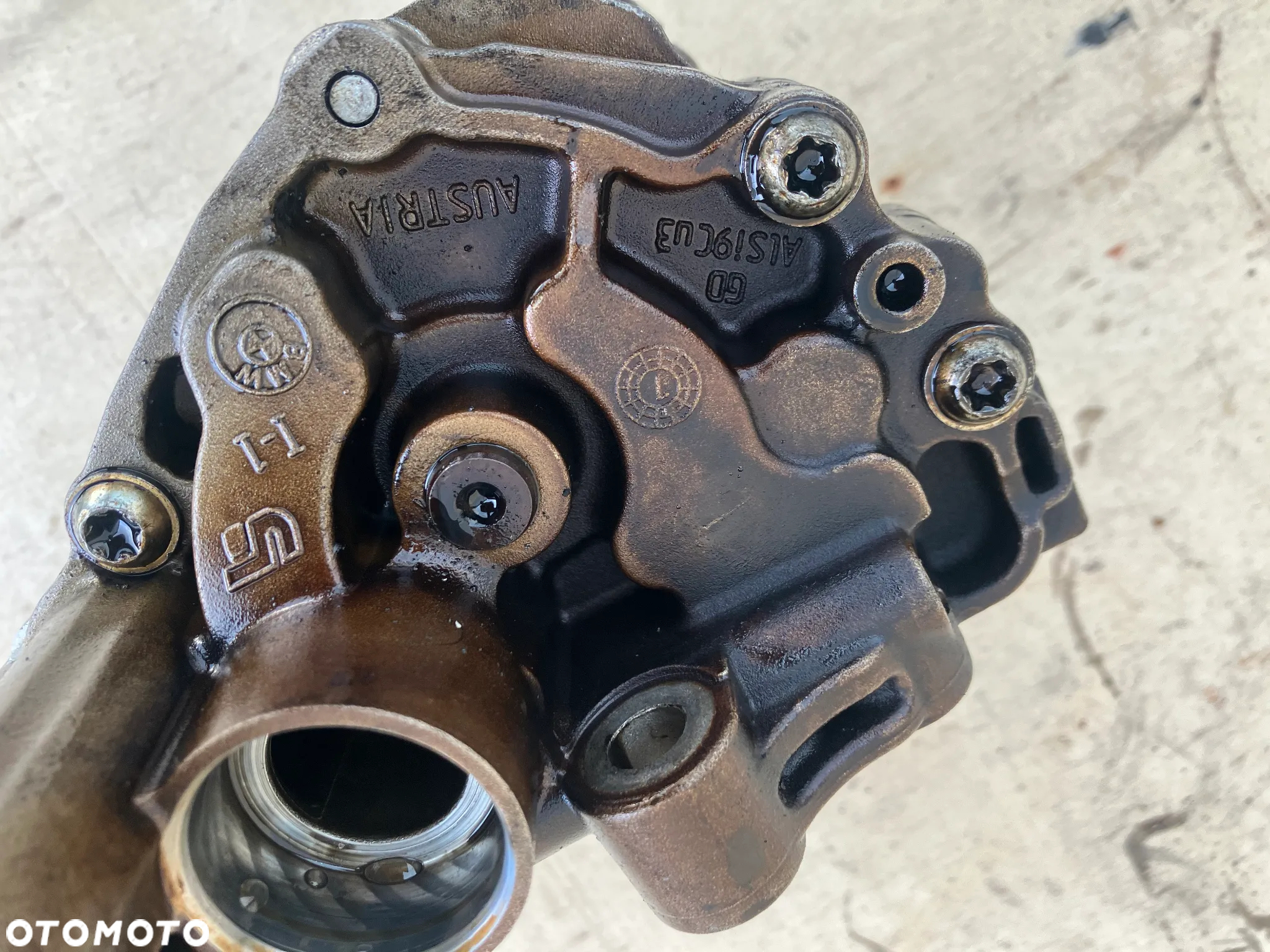 POMPA OLEJU BMW E60 E90 N53B25 N53 N52 2.5 3.0 LCI 7551004 - 9