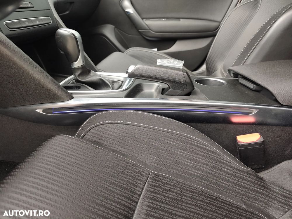 Renault Megane ENERGY dCi 110 EDC LIMITED - 7