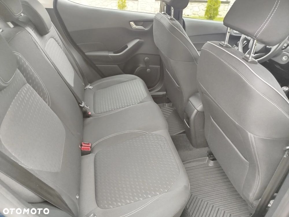 Ford Fiesta 1.0 EcoBoost Titanium - 24
